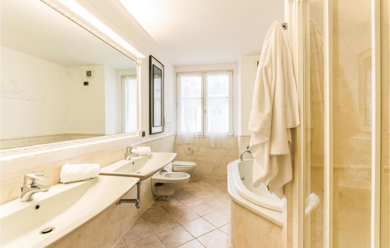Casa Vip Apartment Rapallo Luaran gambar